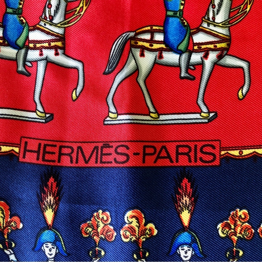 Vintage Authentic Hermès Silk Scarf 90cm Les Artificiers - Picture 2 of 10